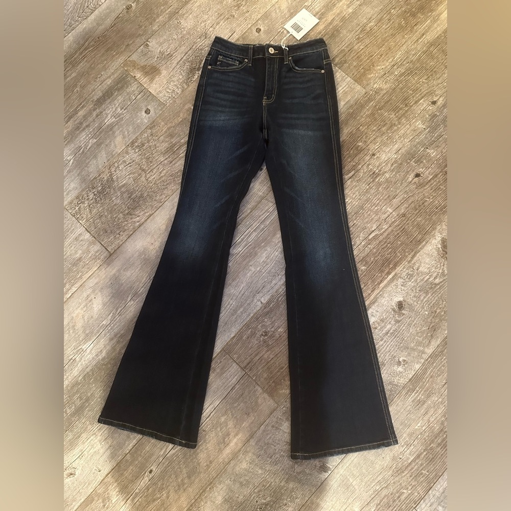 Flare Kancan Jeans 24 NWT